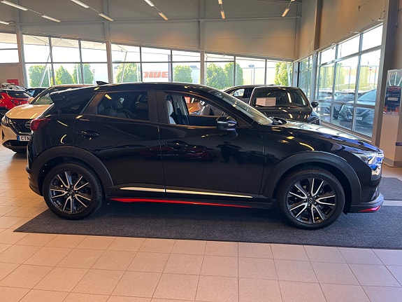 Mazda CX-3 4 of 5
