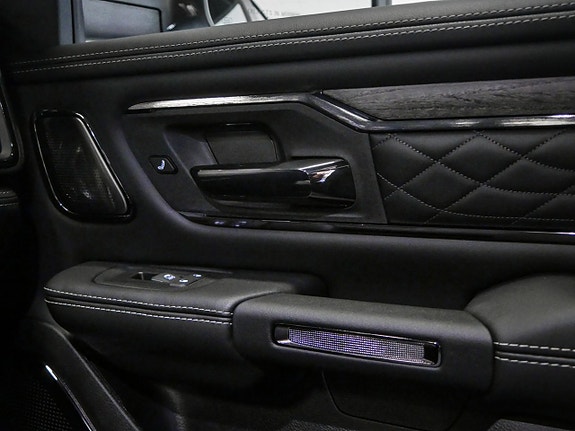 Dodge RAM 23 of 28