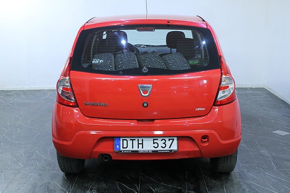 Dacia Sandero 5 of 5