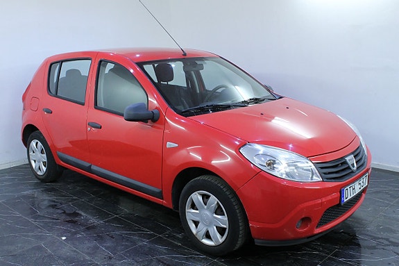 Dacia Sandero 4 of 5