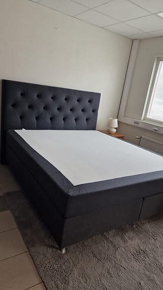 Product image 2 of 11