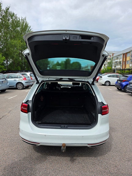 Volkswagen Passat 5 of 5