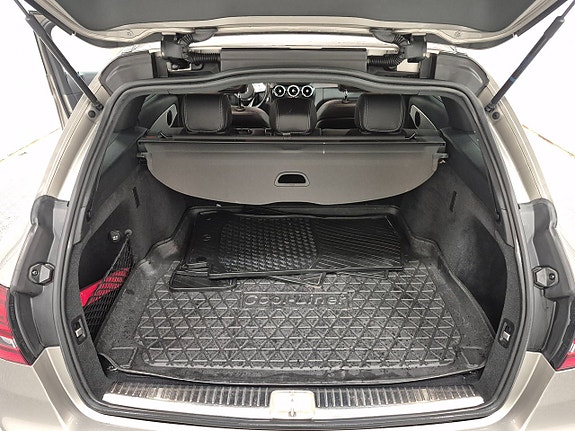 Mercedes-Benz C200 d 11 of 11