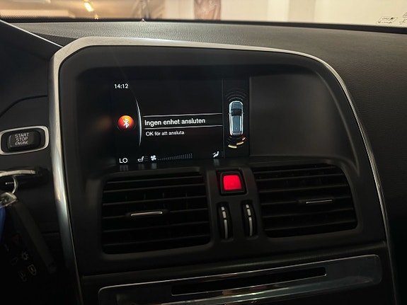 Volvo XC60 16 of 24