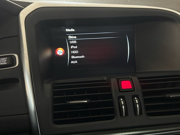 Volvo XC60 15 of 24