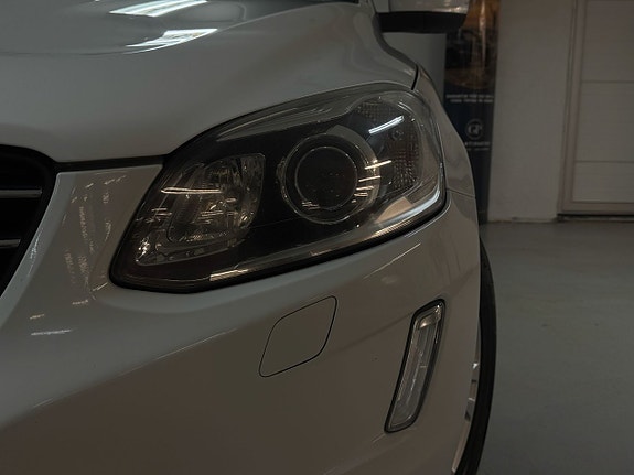 Volvo XC60 24 of 24