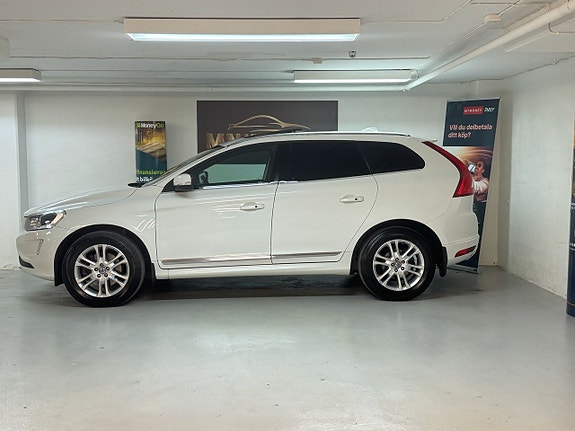 Volvo XC60 4 of 24