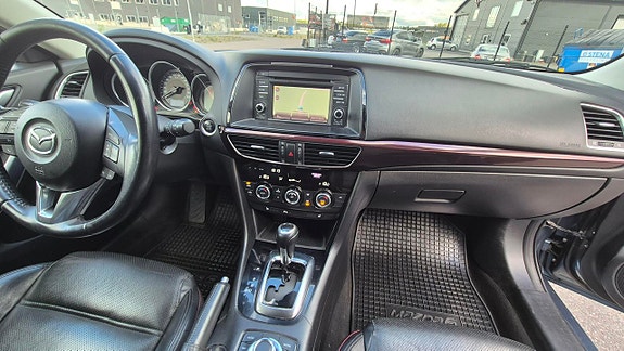 Mazda 6 11 of 12