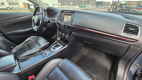 Mazda 6 10 of 12