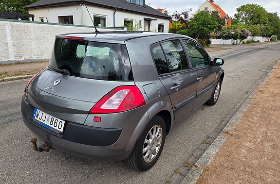 Renault Megane II 4 of 5
