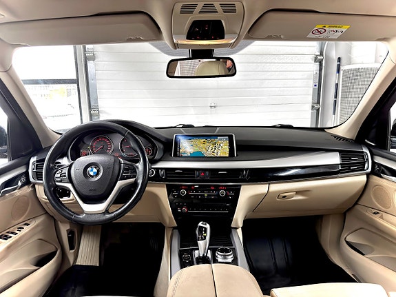 BMW X5 11 of 20