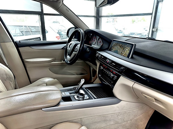 BMW X5 13 of 20