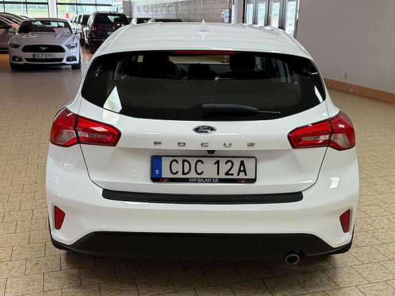 Ford Focus 6 of 26