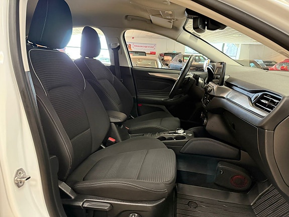 Ford Focus 18 of 26
