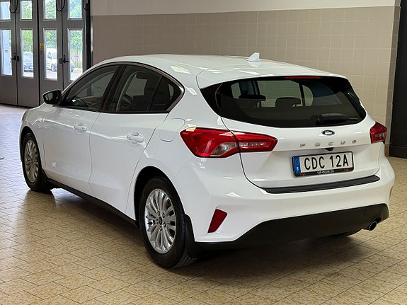 Ford Focus 5 of 5
