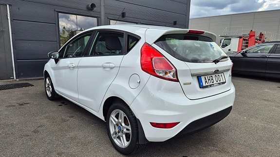 Ford Fiesta 5 of 5