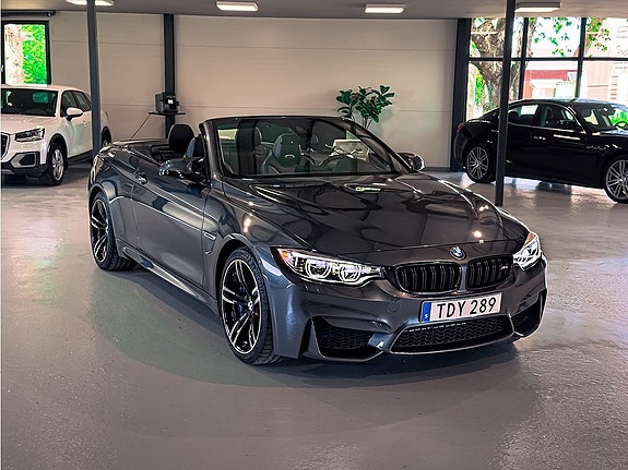 BMW M4 8 of 27