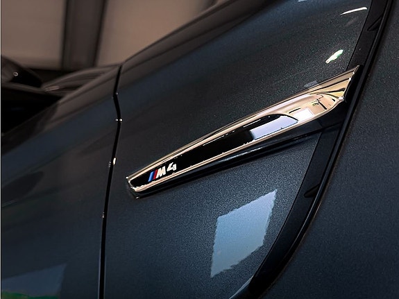 BMW M4 13 of 27