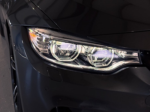 BMW M4 11 of 30