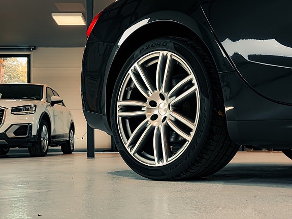 Maserati Ghibli 17 of 25