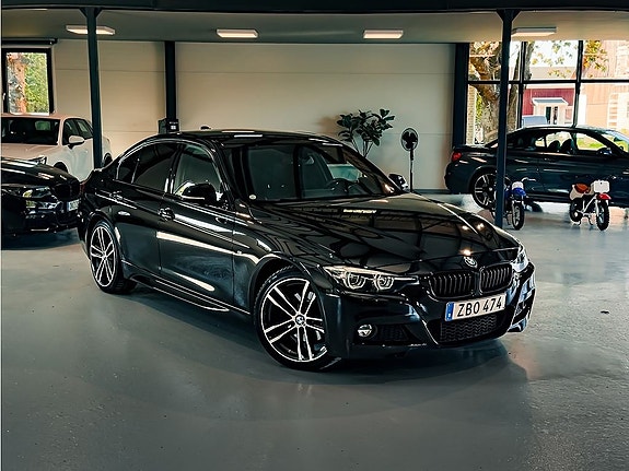BMW 330i