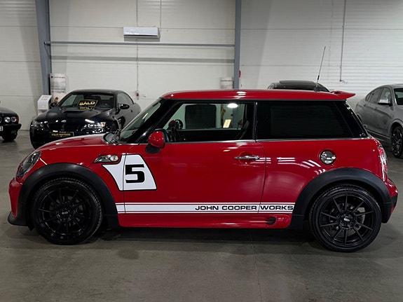MINI John Cooper Works 8 of 30