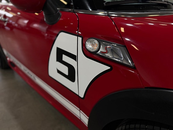 MINI John Cooper Works 12 of 30