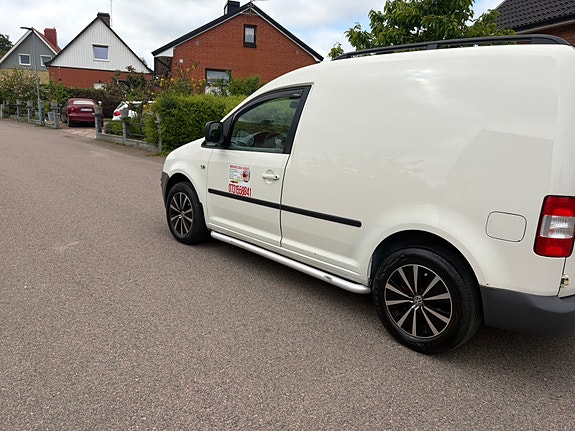 Volkswagen Caddy 4 of 5