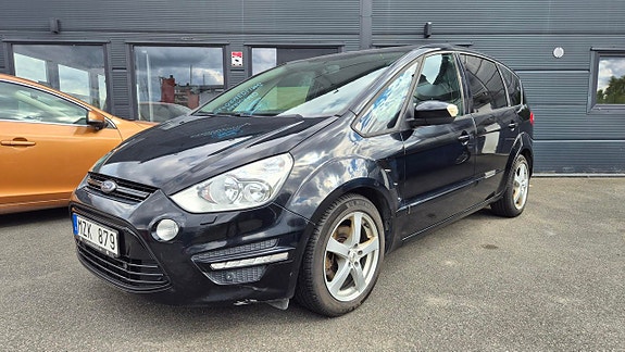 Ford S-MAX 2 of 5