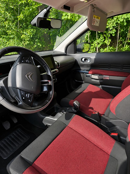 Citroen C4 Cactus 3 of 4