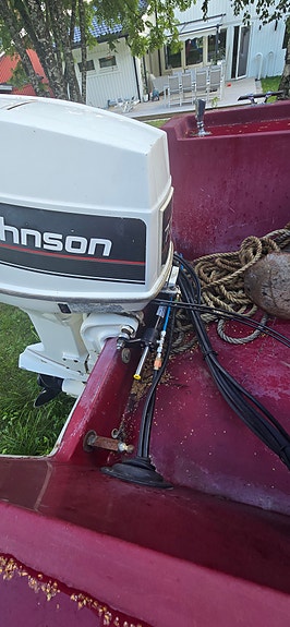 Laxen HT, Johnson 70 hästare, båtvagn 5 of 7