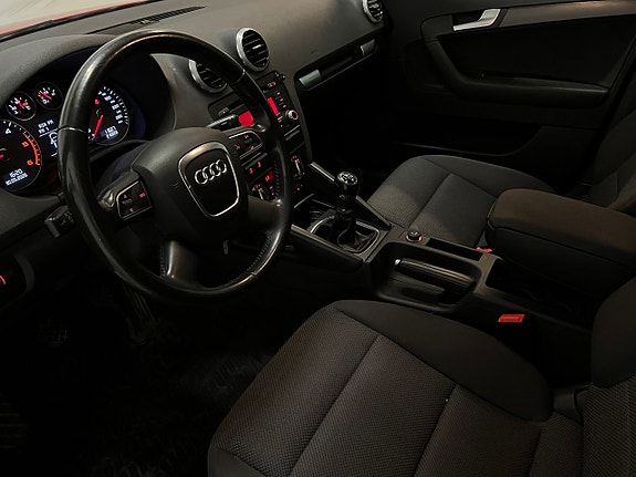 Audi A3 8 of 20