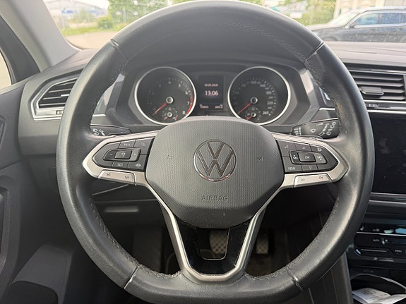 Volkswagen Tiguan 7 of 11