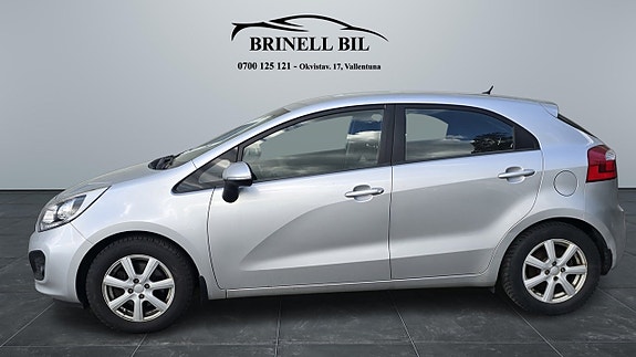 Kia Rio 6 of 9