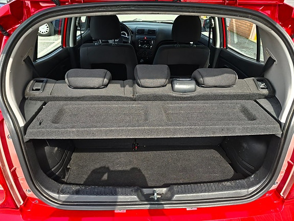 Kia Picanto 13 of 15