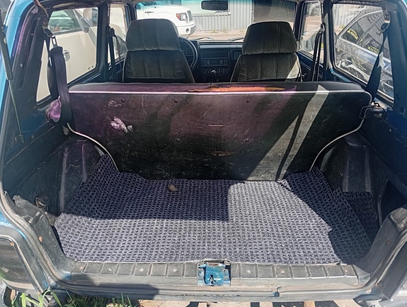 Lada Niva 10 of 10