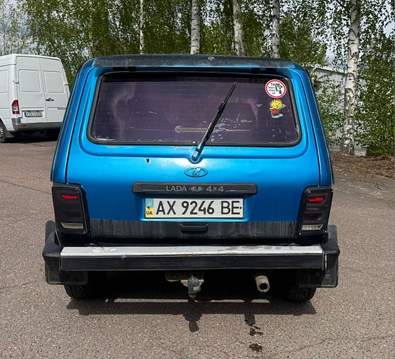 Lada Niva 3 of 10