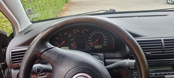 Volkswagen Passat 5 of 5