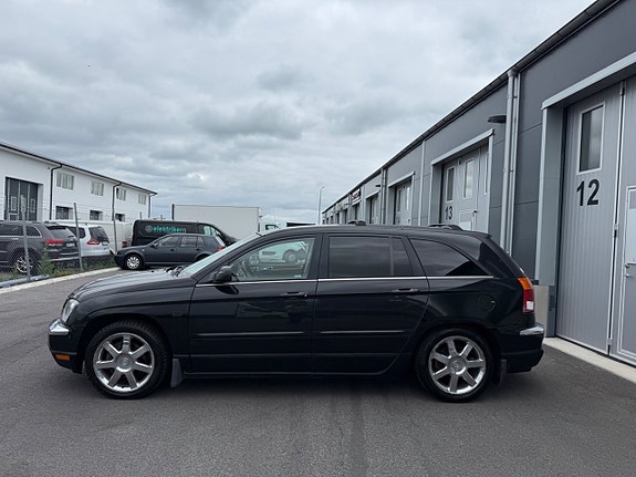 Chrysler Pacifica 5 of 10