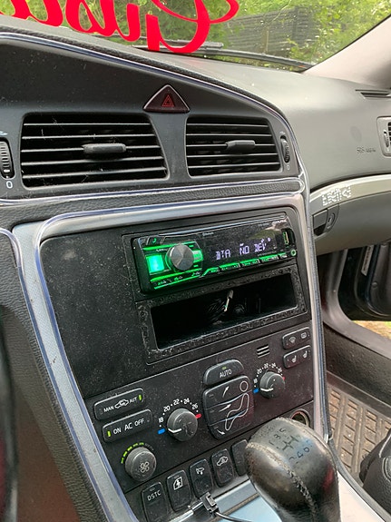 Volvo V70 5 of 5