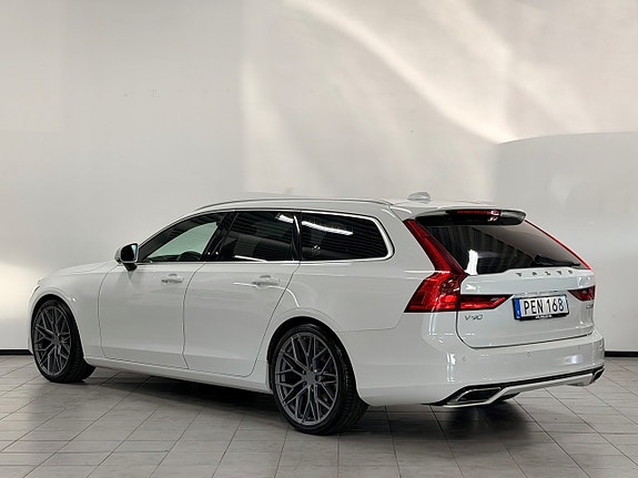 Volvo V90 5 of 5
