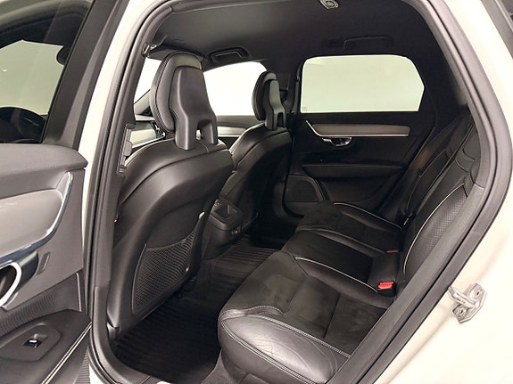 Volvo V90 14 of 30