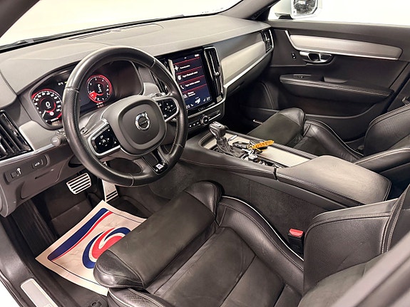 Volvo V90 9 of 30