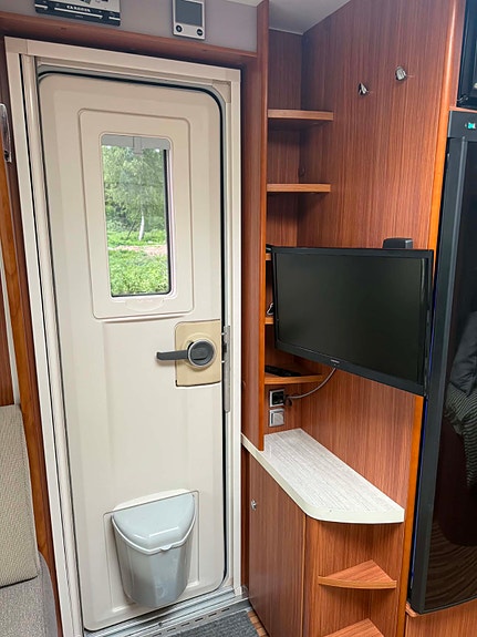 Adria Alpina 663UK barnkammare 9 of 9