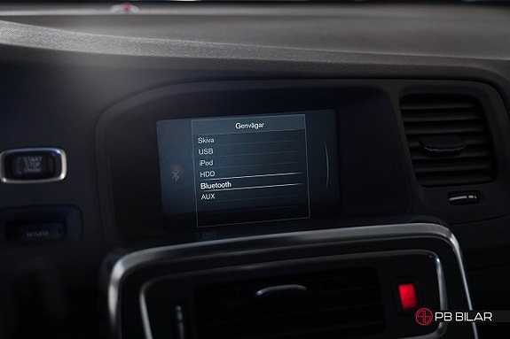 Volvo S60 16 of 23