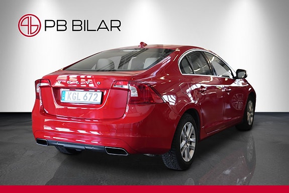 Volvo S60 7 of 23