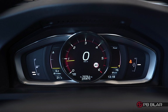 Volvo S60 15 of 23