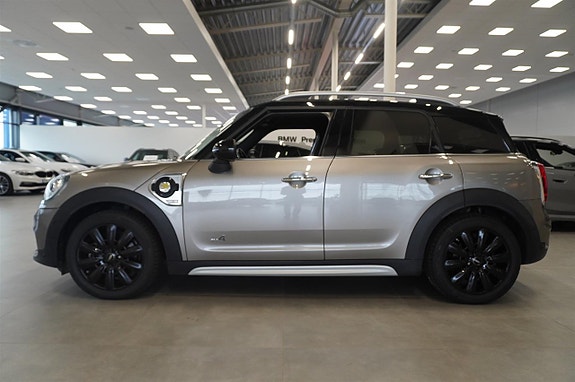 MINI Countryman SE 5 of 11