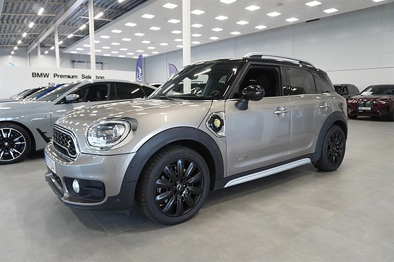 MINI Countryman SE 4 of 11