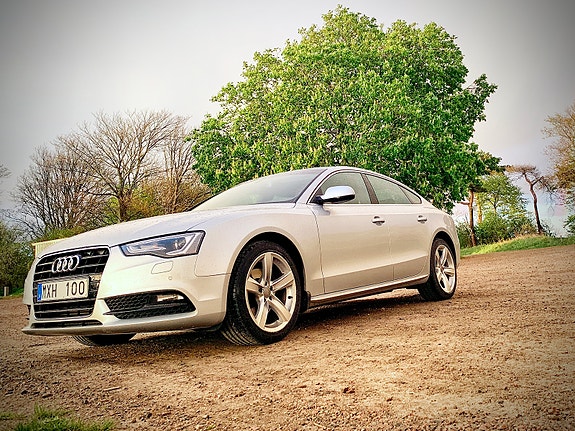 Audi A5 2 of 14